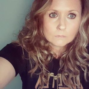 Meet your Posher, Alisha